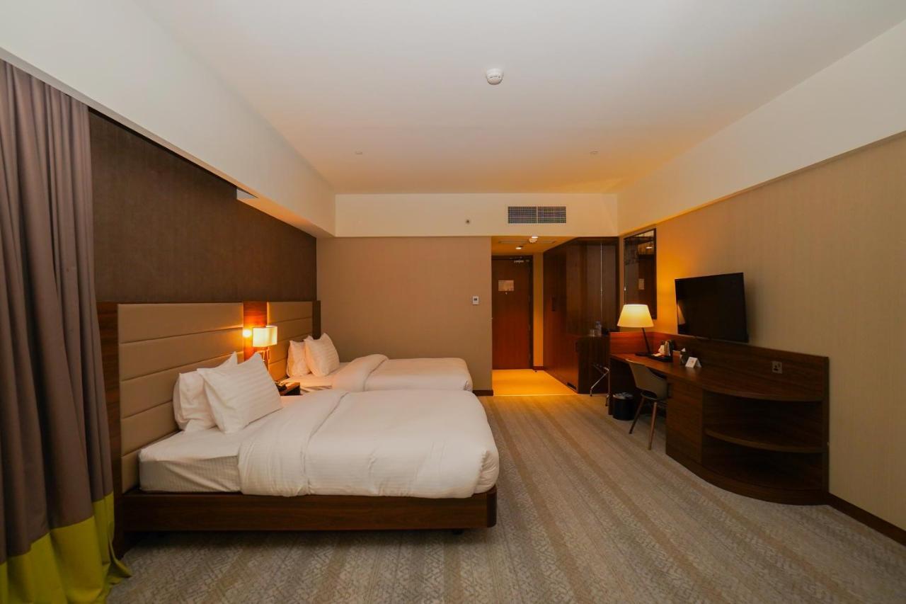 The Grand Lux Hotel 도하 외부 사진 Deluxe room